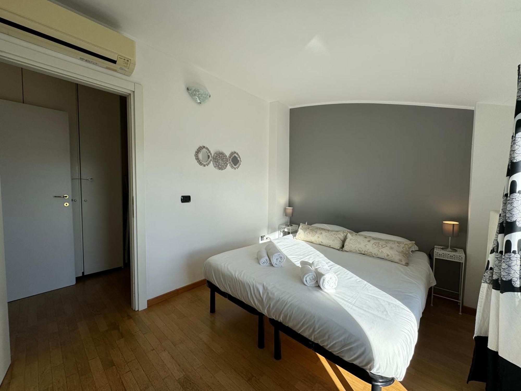 - Attico Con Doppia Terrazza Appartement
